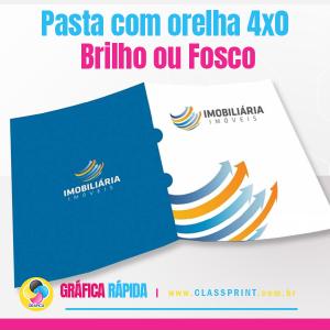 Pasta com bolsa 4/0 brilho ou fosca Papel Cartão 250g Aberto: 36x48,5cm / Fechado: 21,5x30,5cm 4x0 brilho ou fosco Vinco central + bolsa Com impressão colorida somente frente